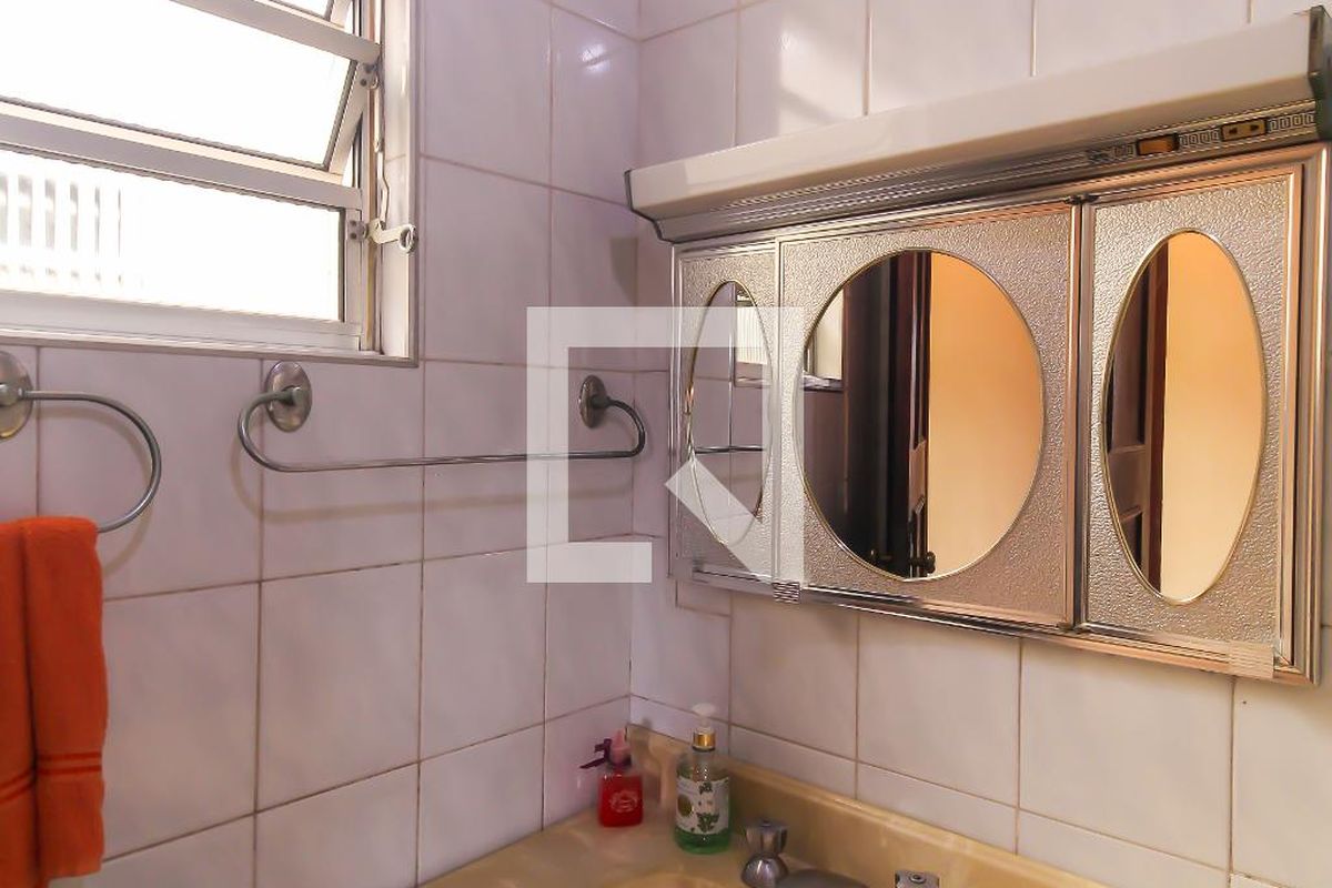 Casa, 4 quartos, 338 m² - Foto 47