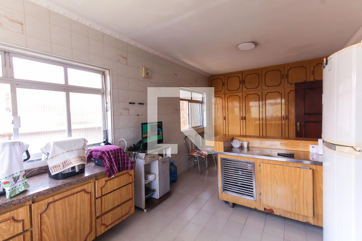 Casa, 4 quartos, 338 m² - Foto 67