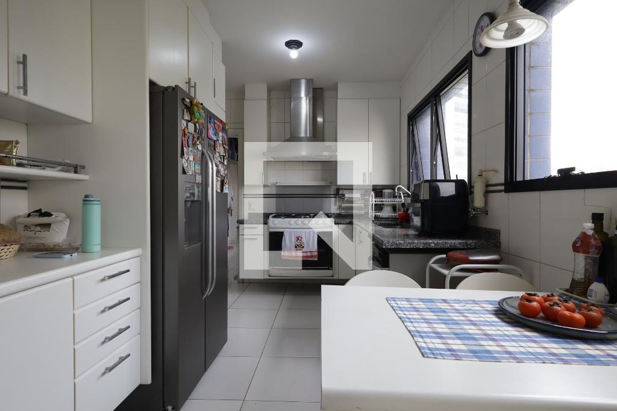 Apartamento, 3 quartos, 168 m² - Foto 114