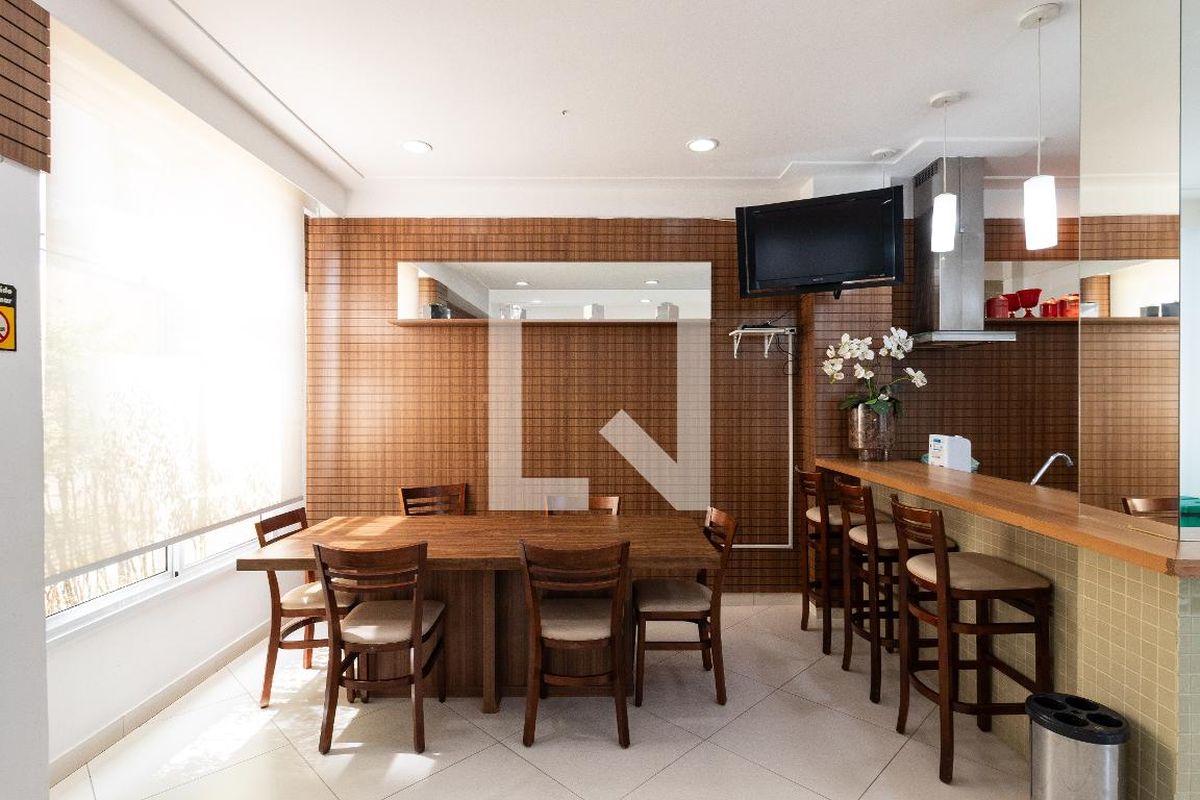 Apartamento, 2 quartos, 72 m² - Foto 60