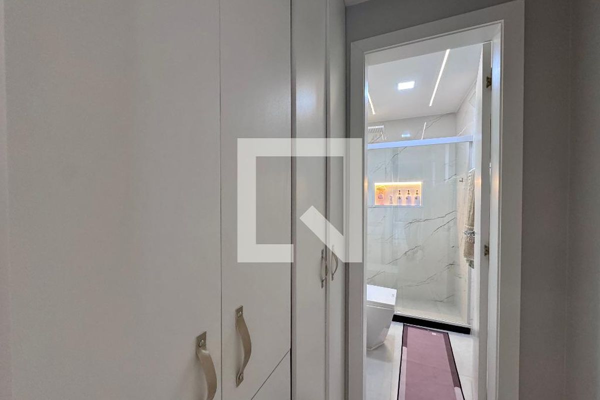 Casa, 3 quartos, 217 m² - Foto 58