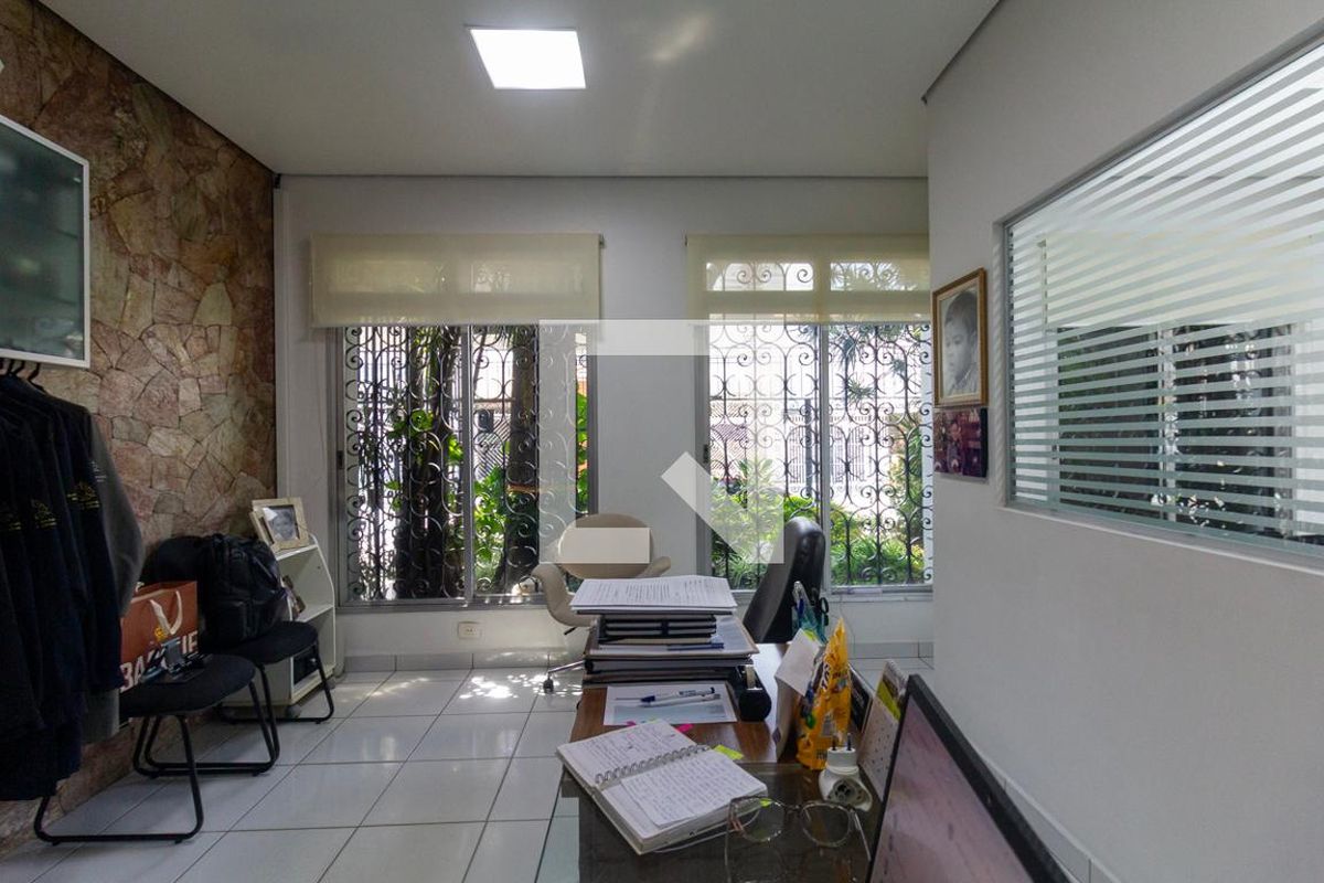 Casa, 3 quartos, 250 m² - Foto 8