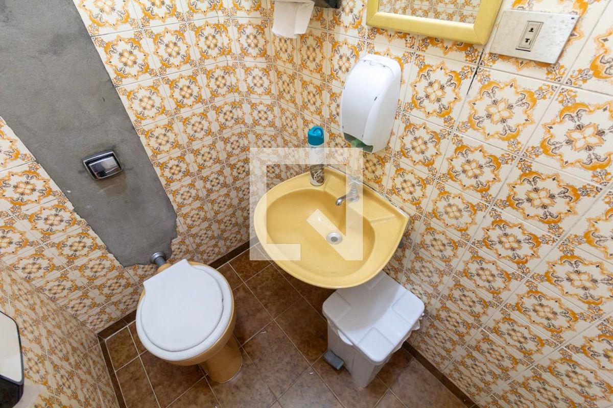 Casa, 3 quartos, 250 m² - Foto 38