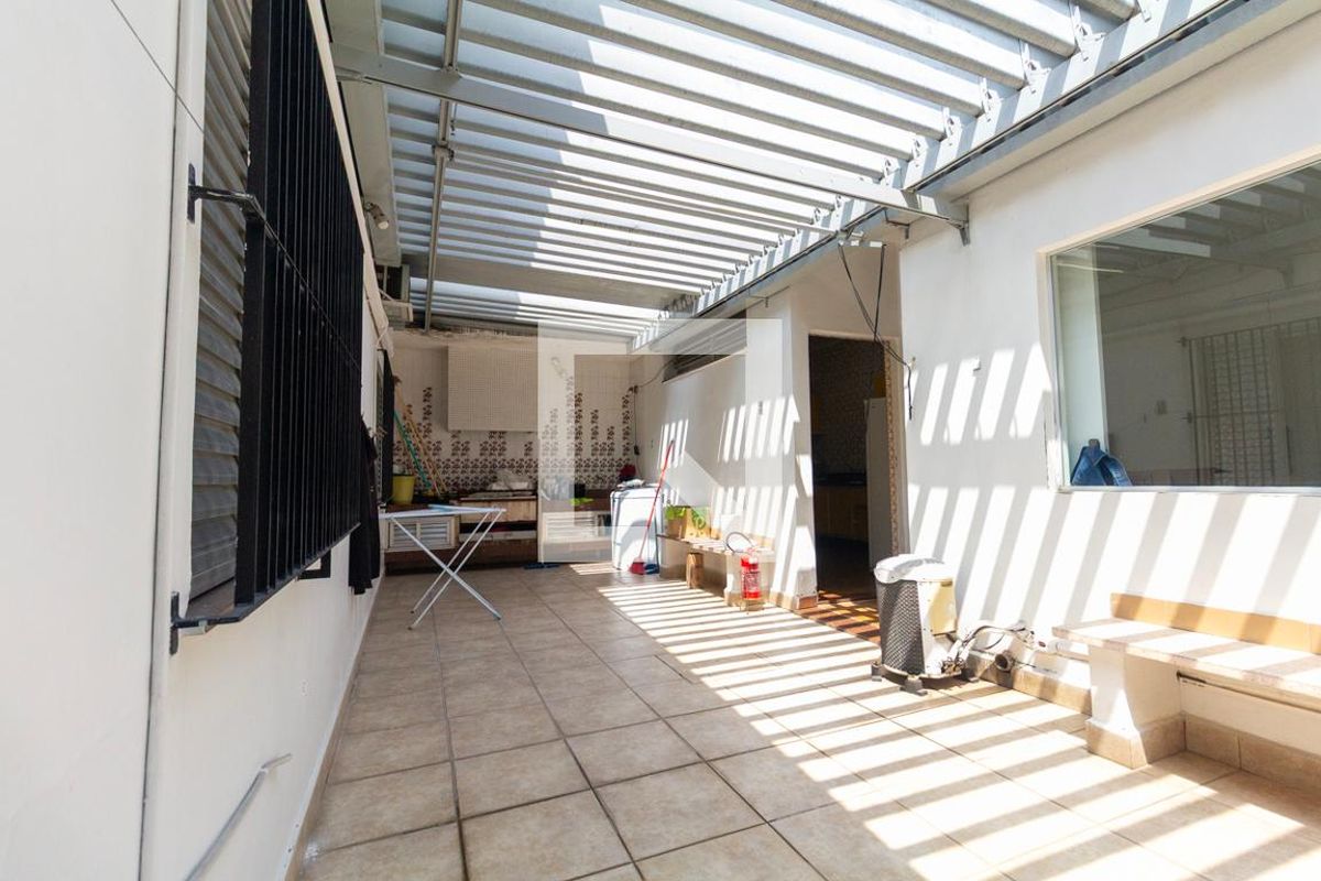 Casa, 3 quartos, 250 m² - Foto 60