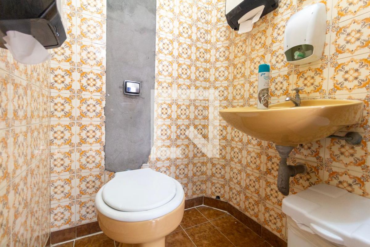 Casa, 3 quartos, 250 m² - Foto 37