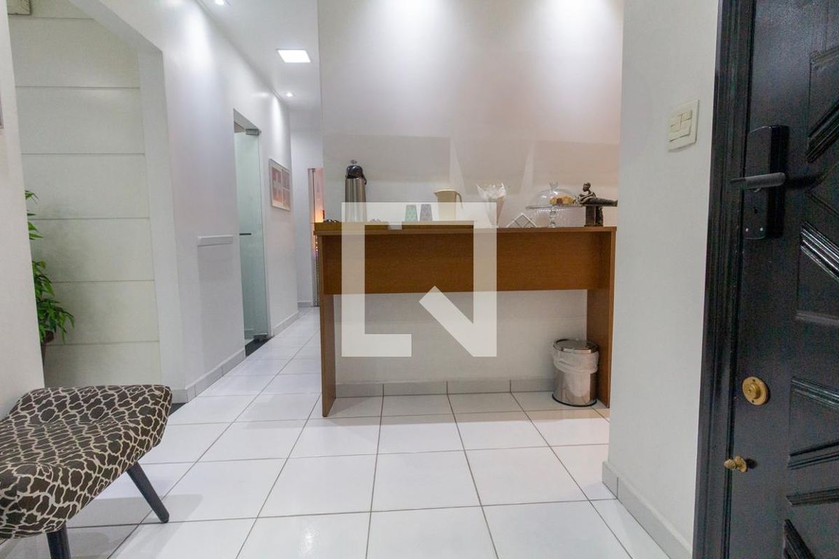 Casa, 3 quartos, 250 m² - Foto 48