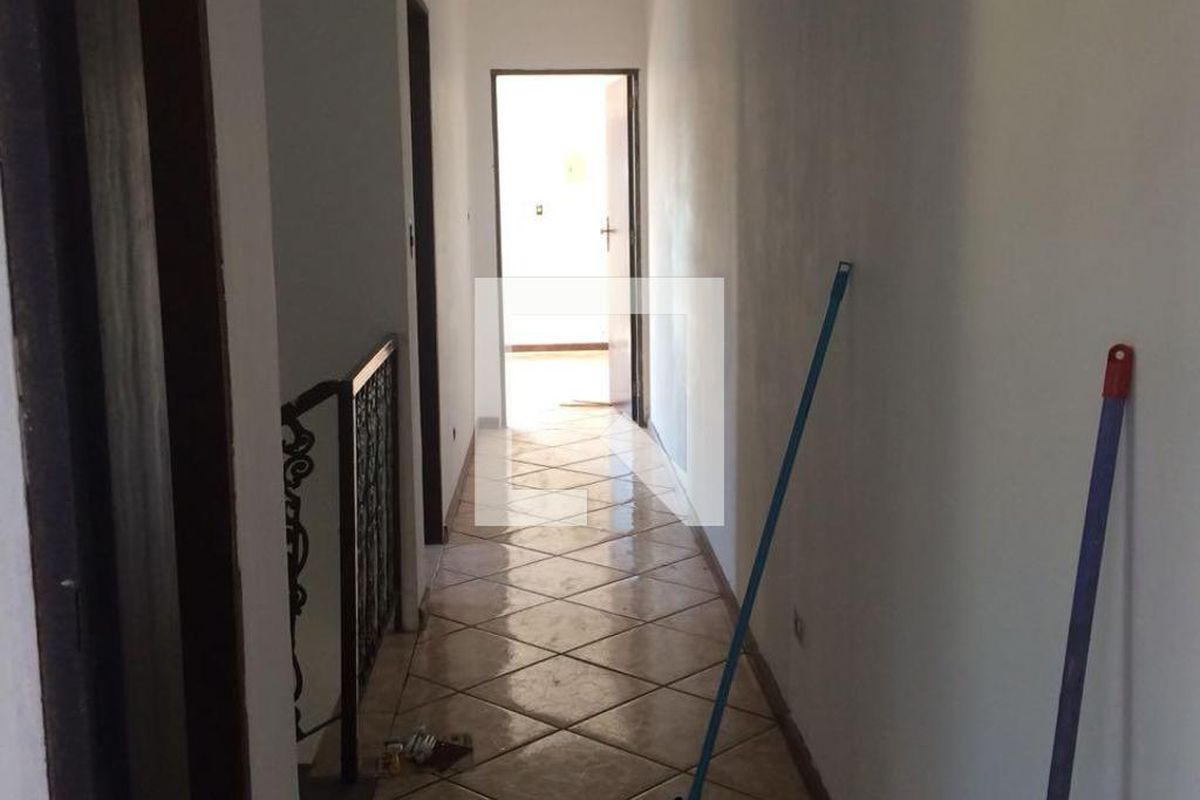 Casa, 3 quartos, 240 m² - Foto 12