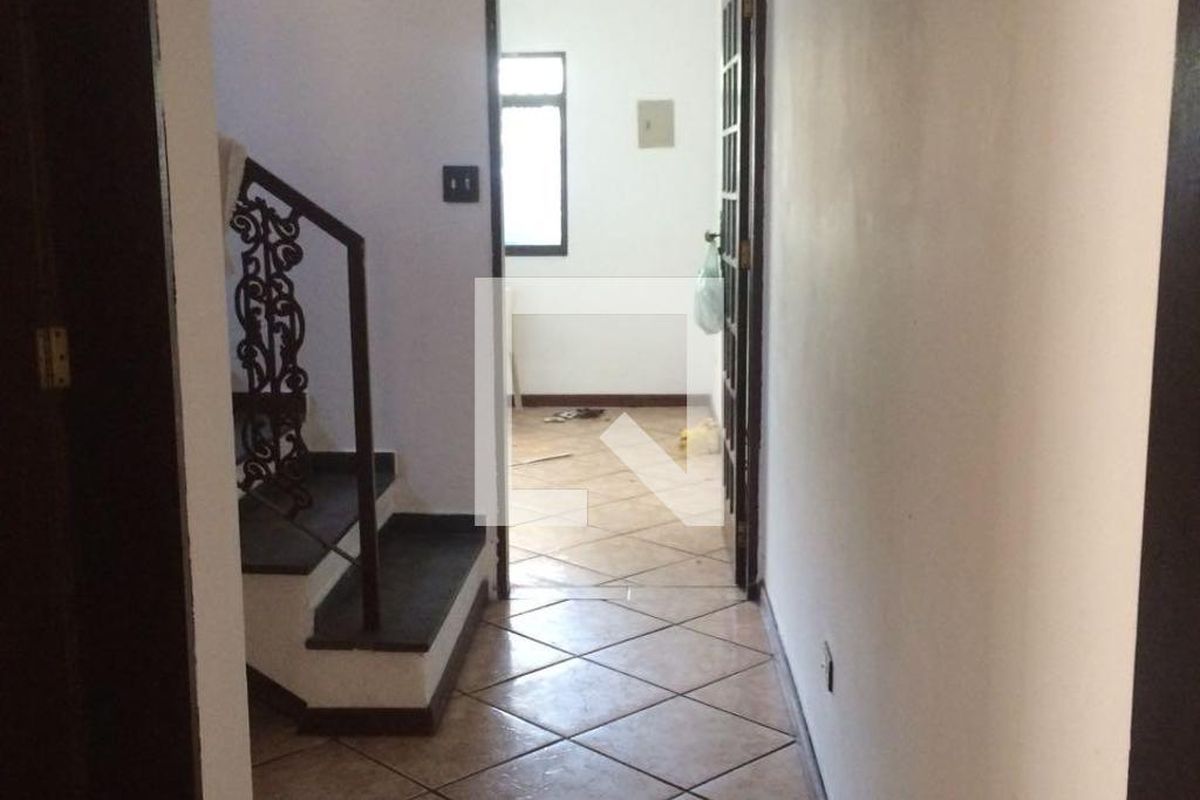Casa, 3 quartos, 240 m² - Foto 10
