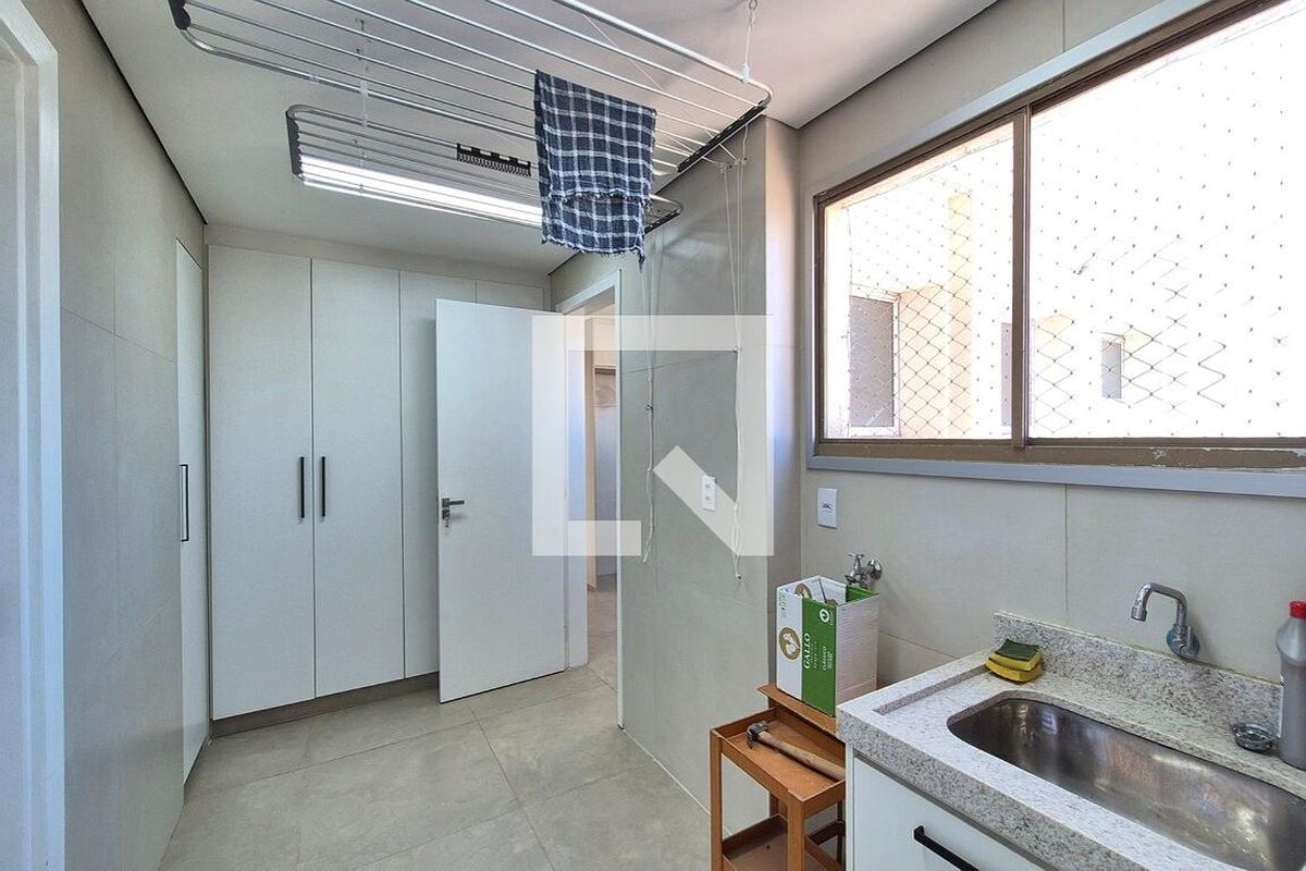 Apartamento à Venda - Cambuí, 3 Quartos,  206 m2 em , Campinas - sp | SoloBR