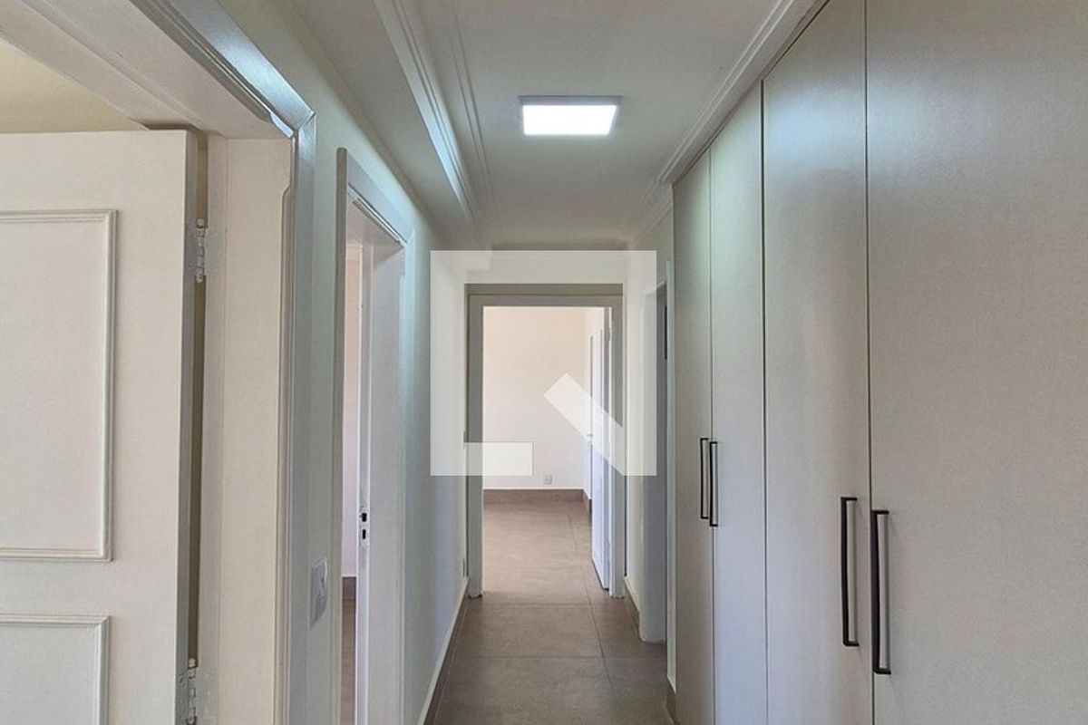 Apartamento à Venda - Cambuí, 3 Quartos,  206 m2 em , Campinas - sp | SoloBR
