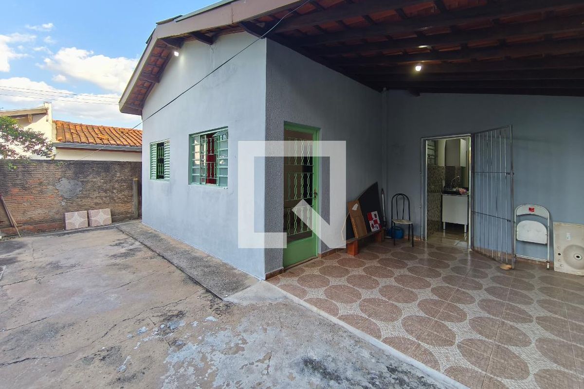 Casa à Venda - Swiss Park, 2 Quartos,  74 m2 em , Campinas - sp | SoloBR