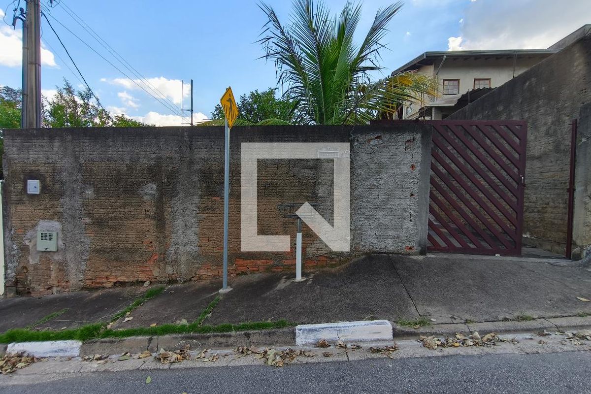 Casa à Venda - Swiss Park, 2 Quartos,  74 m2 em , Campinas - sp | SoloBR