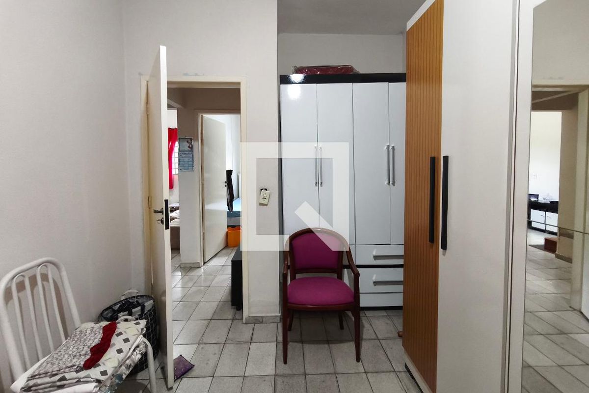 Casa à Venda - Swiss Park, 2 Quartos,  74 m2 em , Campinas - sp | SoloBR