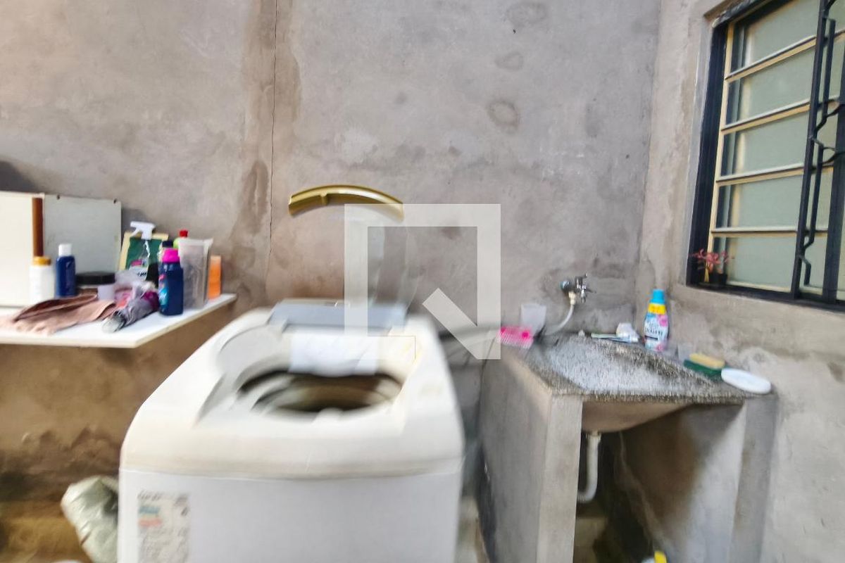 Casa à Venda - Swiss Park, 2 Quartos,  74 m2 em , Campinas - sp | SoloBR
