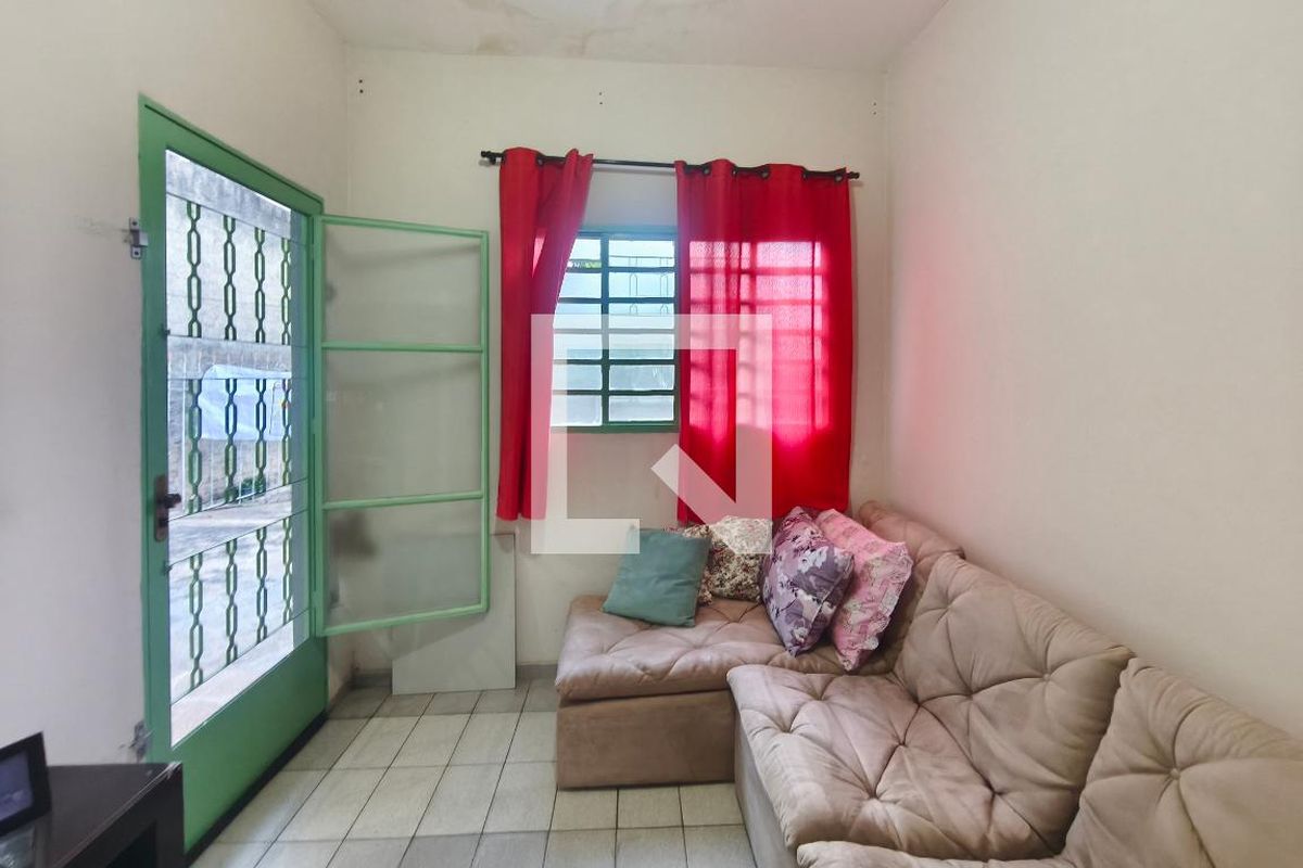 Casa à Venda - Swiss Park, 2 Quartos,  74 m2 em , Campinas - sp | SoloBR