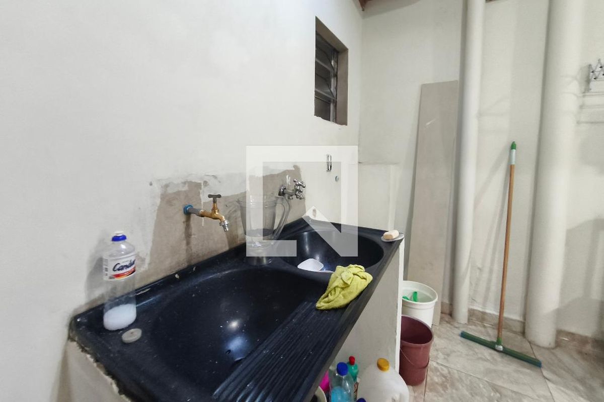 Casa à Venda - Swiss Park, 2 Quartos,  74 m2 em , Campinas - sp | SoloBR