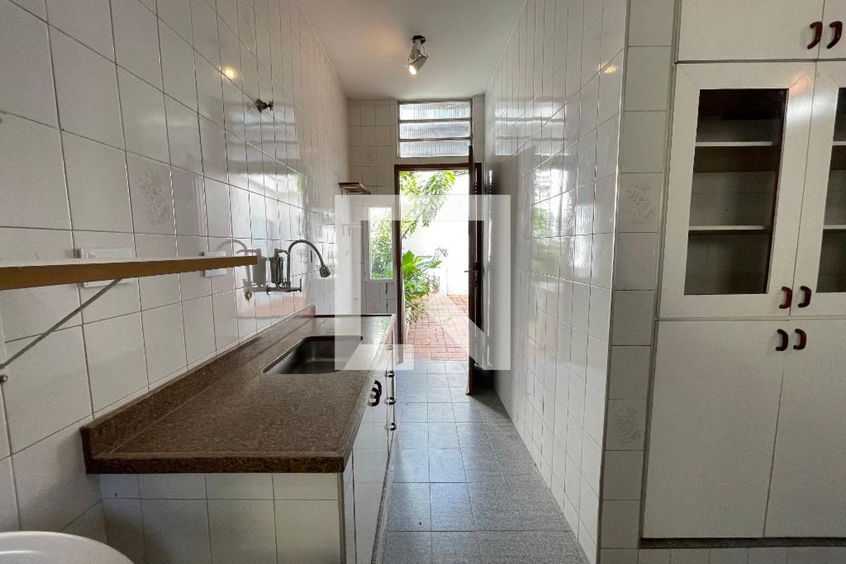 Casa, 2 quartos, 135 m² - Foto 30