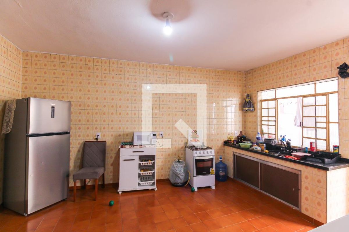 Casa, 1 quarto, 75 m² - Foto 13