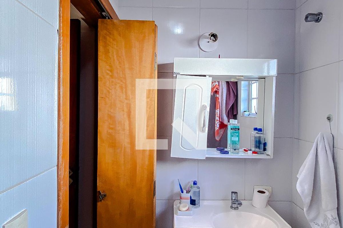 Casa, 5 quartos, 240 m² - Foto 13