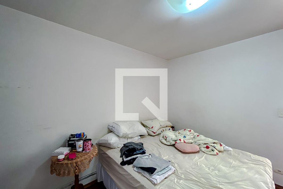 Casa, 5 quartos, 240 m² - Foto 15