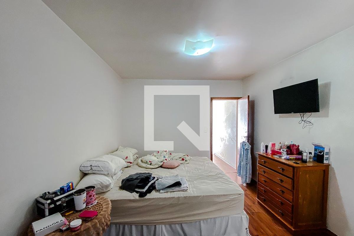 Casa, 5 quartos, 240 m² - Foto 16
