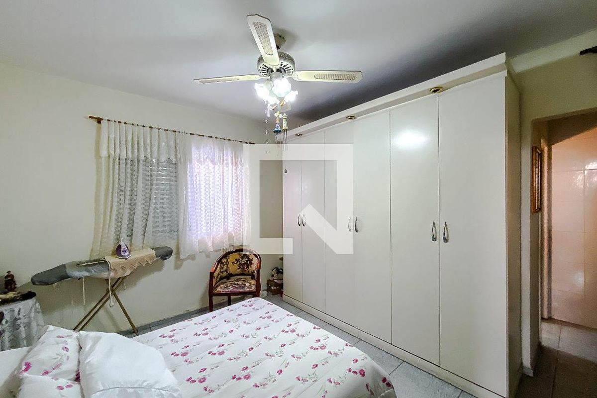 Casa, 5 quartos, 240 m² - Foto 50