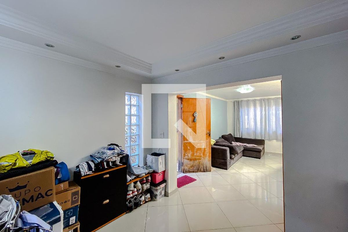 Casa, 5 quartos, 240 m² - Foto 32