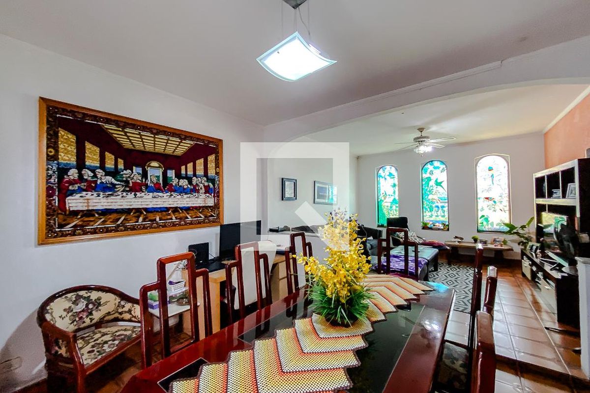 Casa, 5 quartos, 240 m² - Foto 34