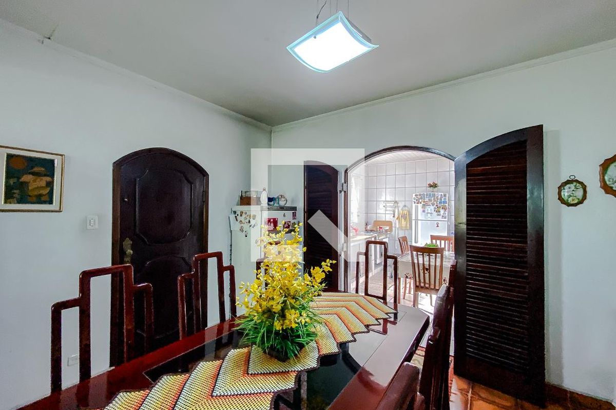 Casa, 5 quartos, 240 m² - Foto 40