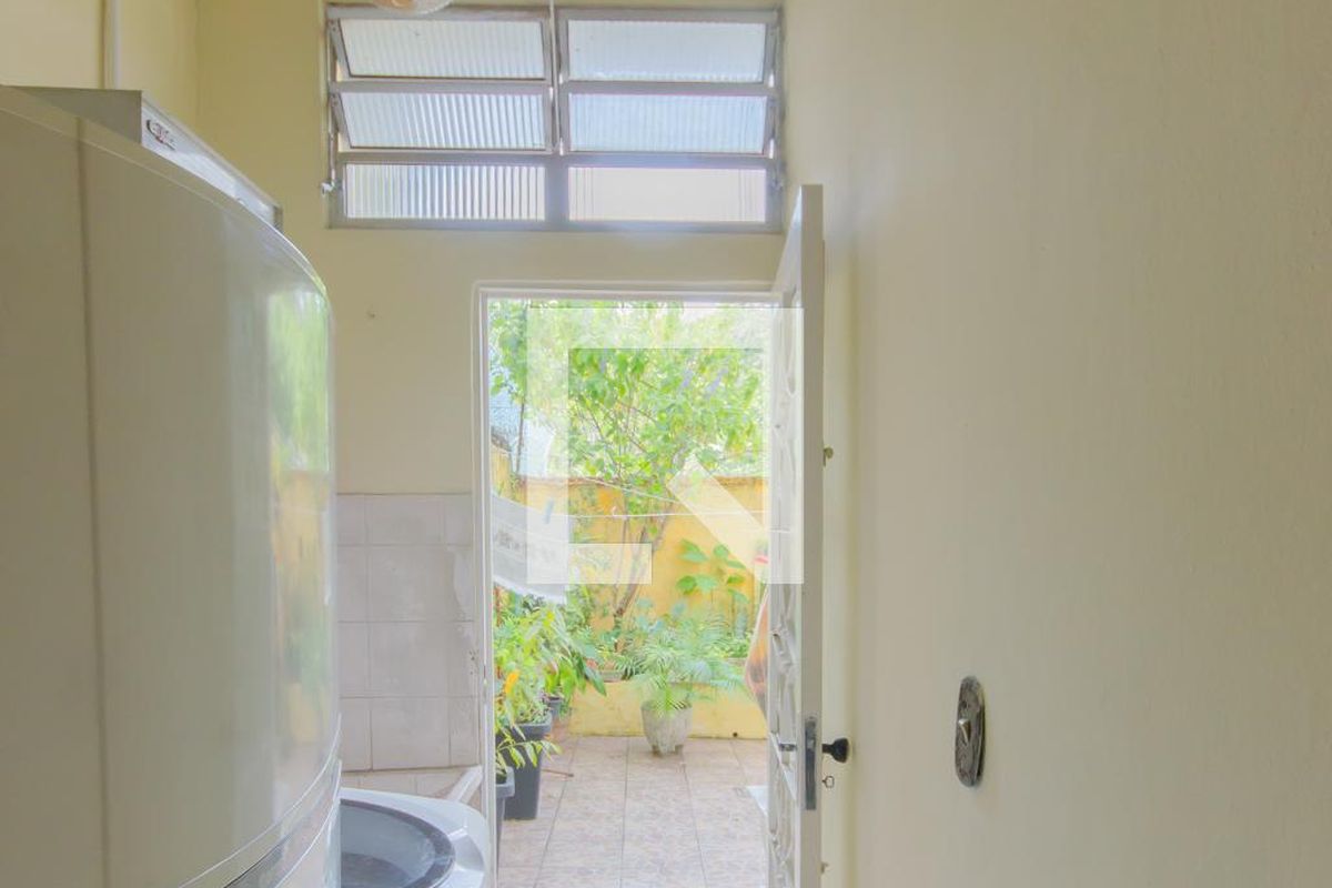 Casa, 4 quartos, 200 m² - Foto 33