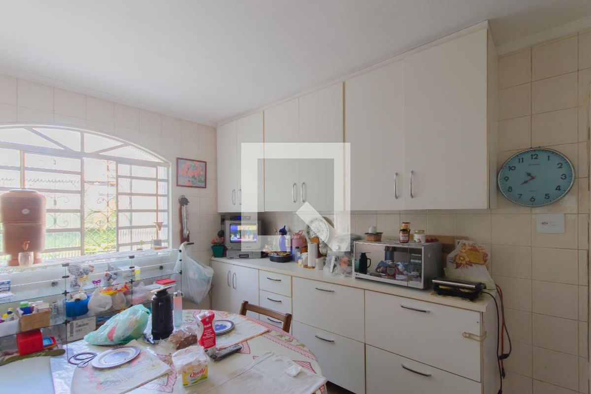 Casa, 4 quartos, 200 m² - Foto 27