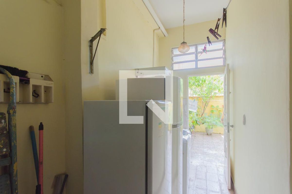 Casa, 4 quartos, 200 m² - Foto 30