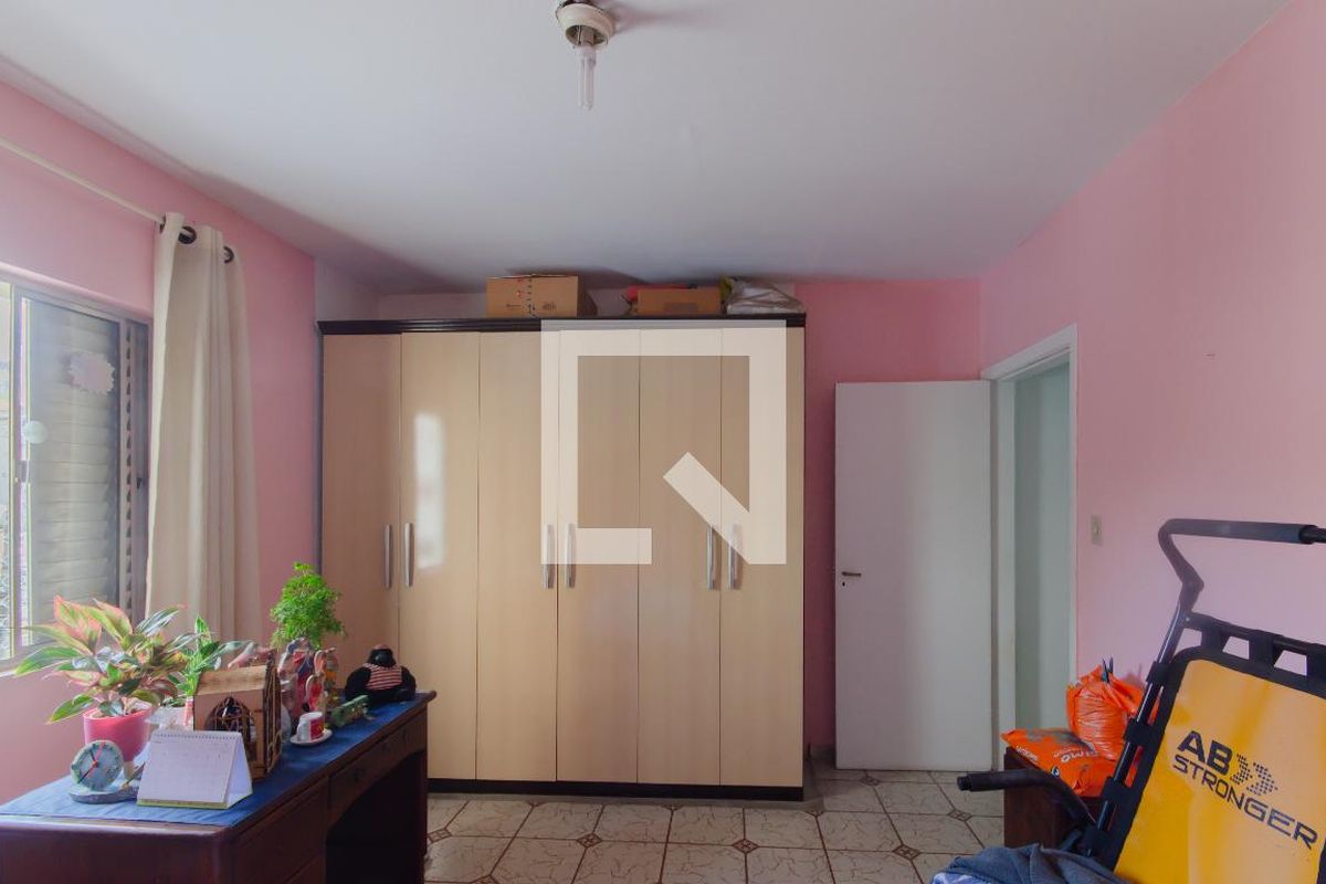 Casa, 4 quartos, 200 m² - Foto 8