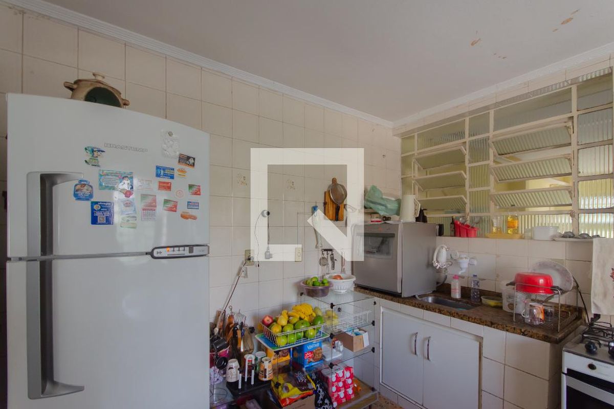 Casa, 4 quartos, 200 m² - Foto 26