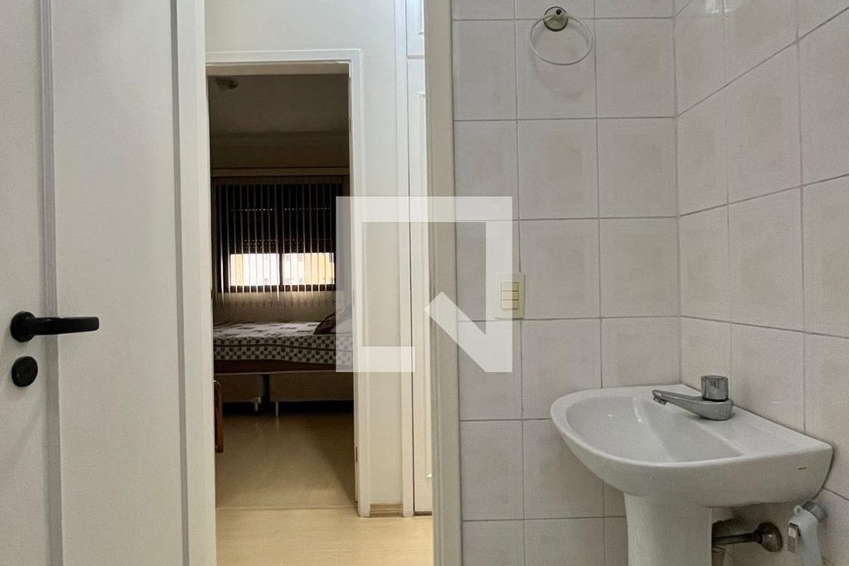 Apartamento à Venda - Cambuí, 2 Quartos,  121 m2 em , Campinas - sp | SoloBR