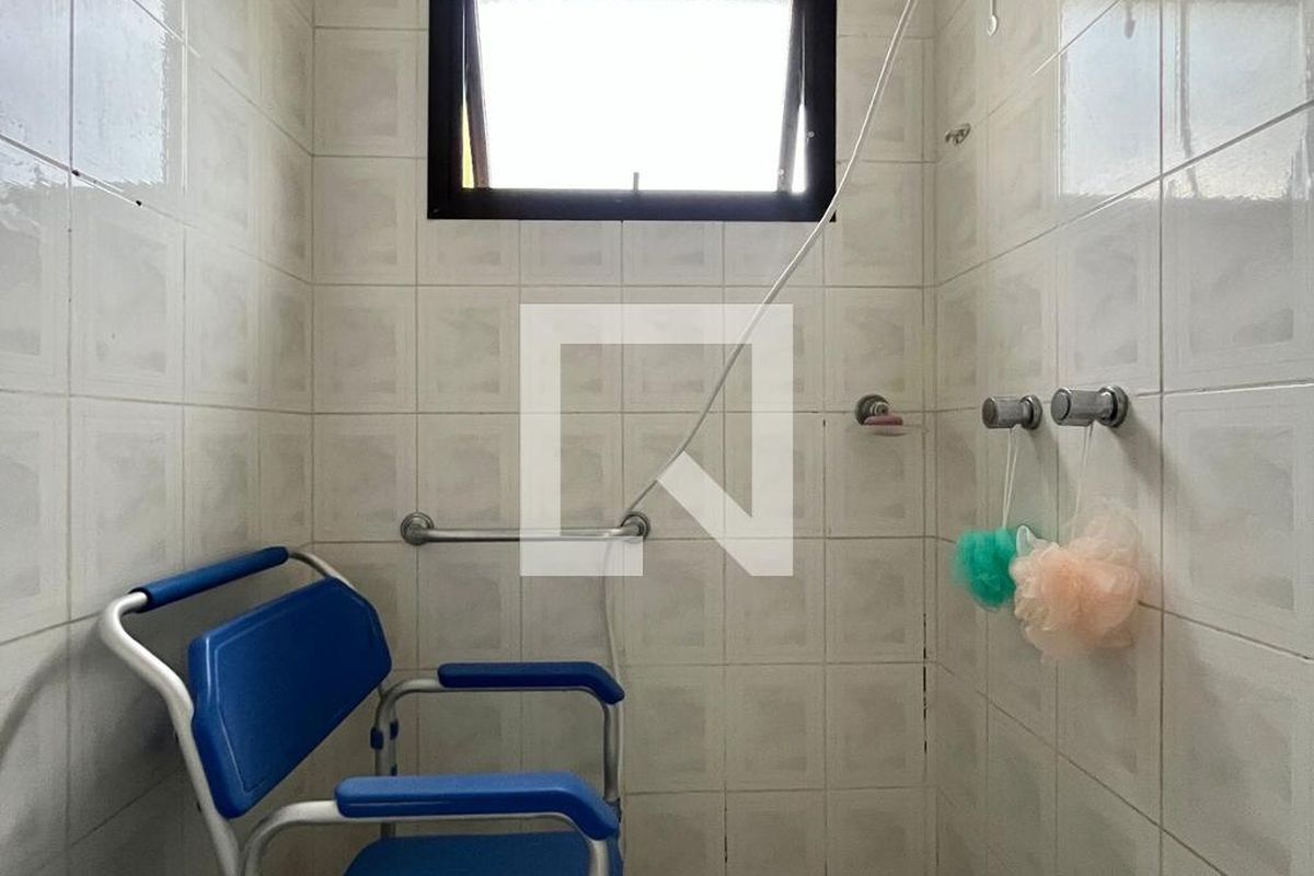 Apartamento à Venda - Cambuí, 2 Quartos,  121 m2 em , Campinas - sp | SoloBR