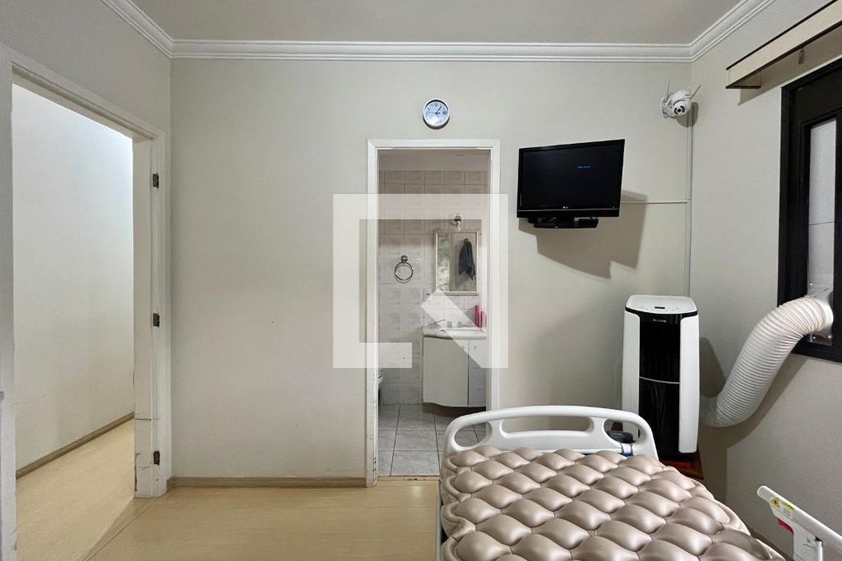 Apartamento à Venda - Cambuí, 2 Quartos,  121 m2 em , Campinas - sp | SoloBR