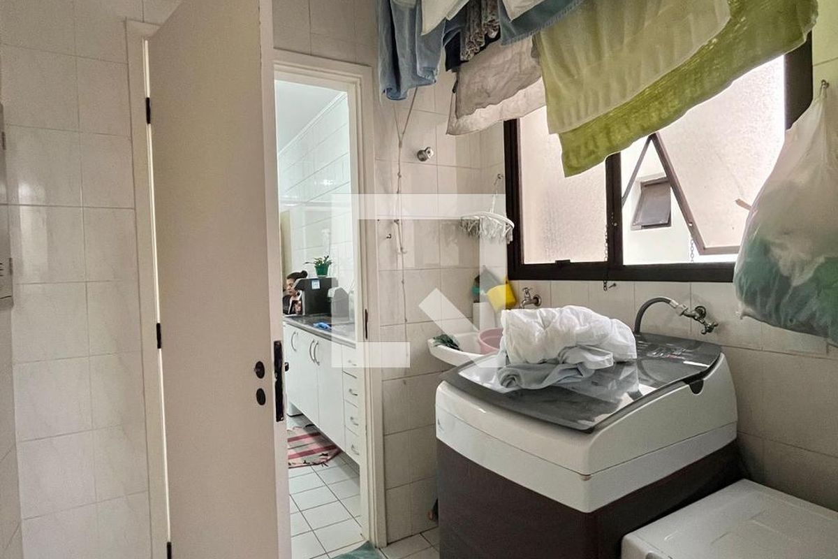 Apartamento à Venda - Cambuí, 2 Quartos,  121 m2 em , Campinas - sp | SoloBR