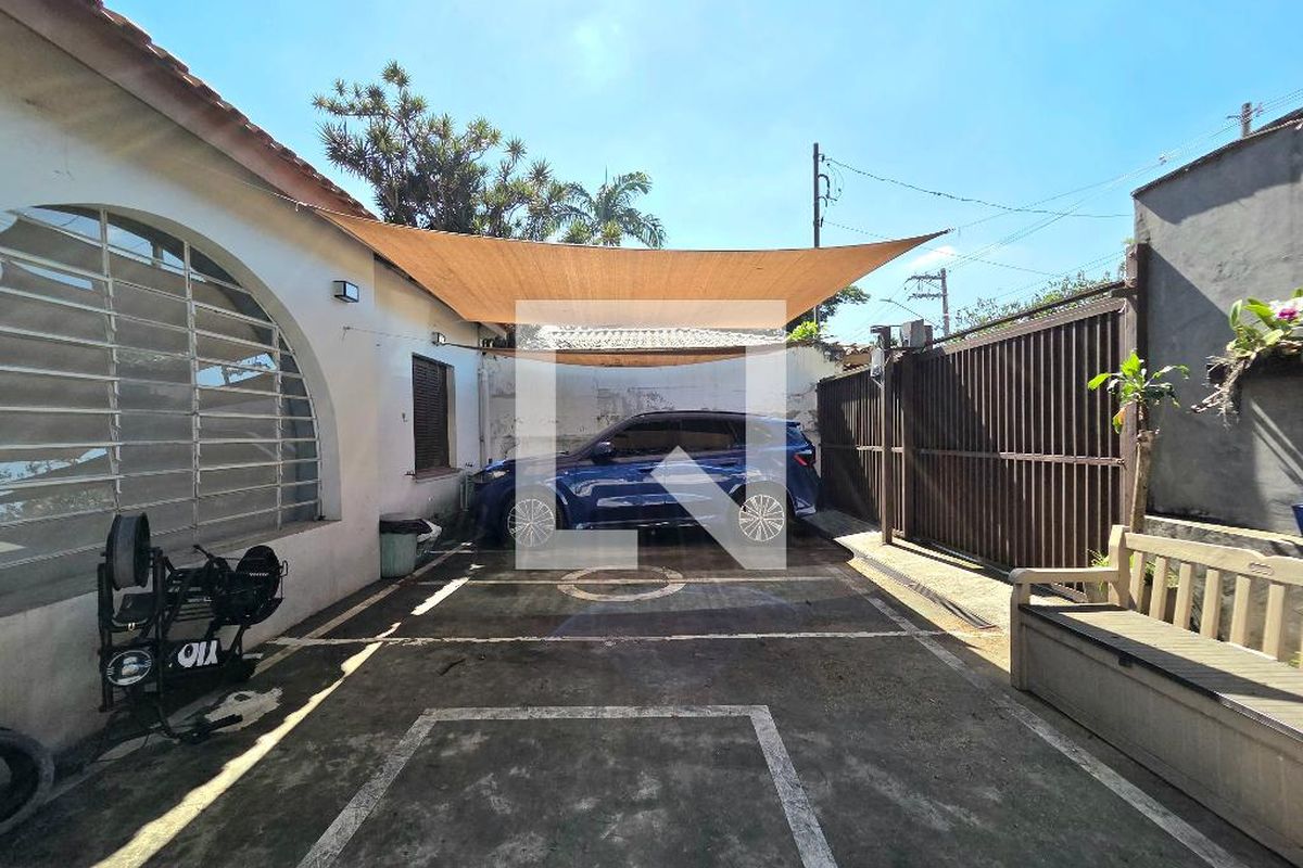 Casa, 3 quartos, 270 m² - Foto 42
