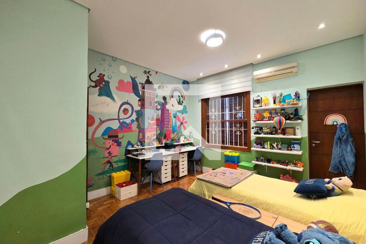 Casa, 3 quartos, 270 m² - Foto 28