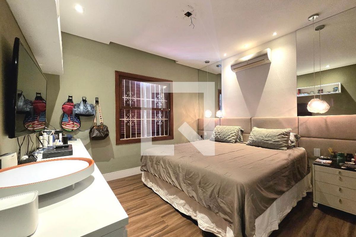 Casa, 3 quartos, 270 m² - Foto 14