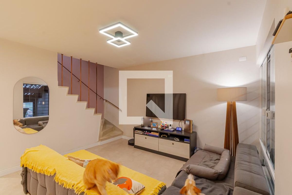Casa, 2 quartos, 130 m² - Foto 1