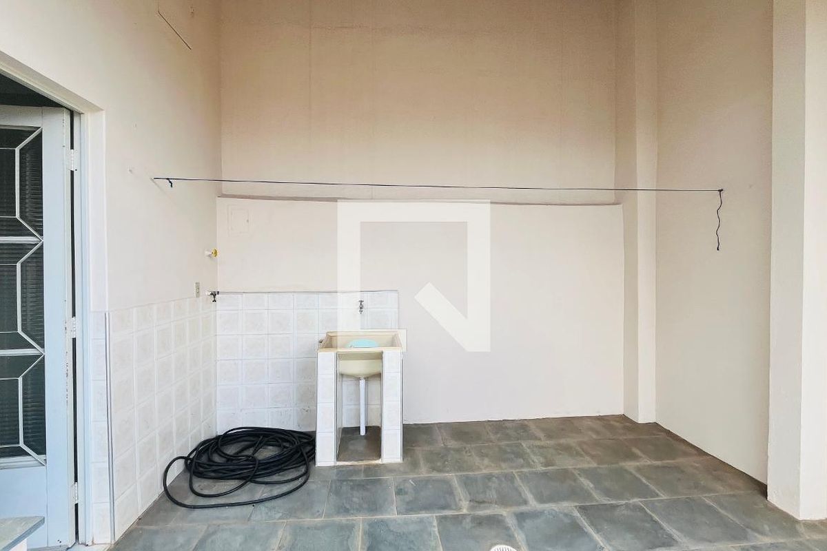 Casa, 3 quartos, 151 m² - Foto 38