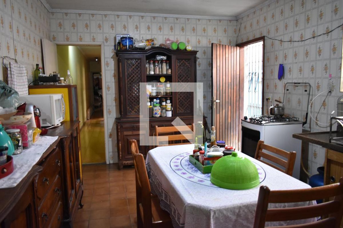 Casa, 4 quartos, 250 m² - Foto 11