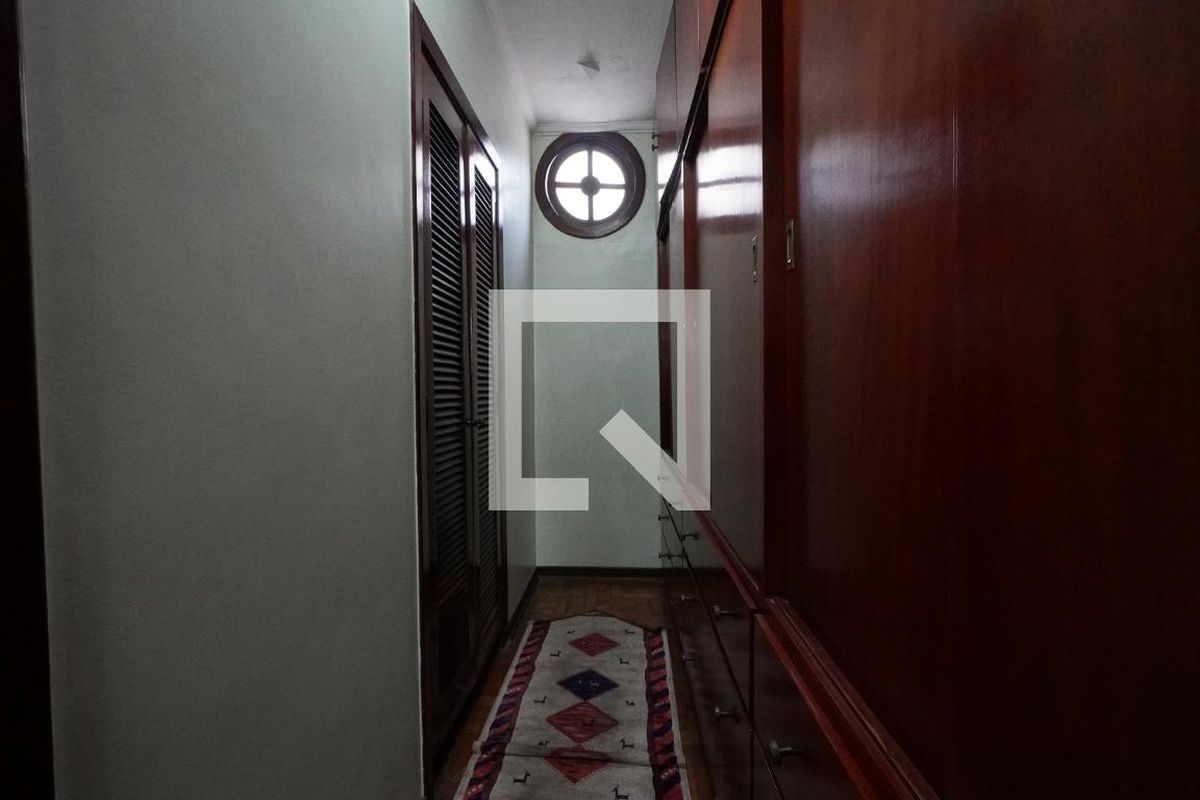 Casa, 3 quartos, 240 m² - Foto 20