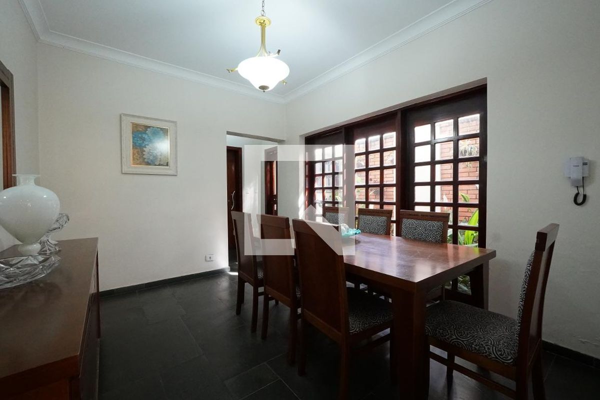 Casa, 3 quartos, 240 m² - Foto 6