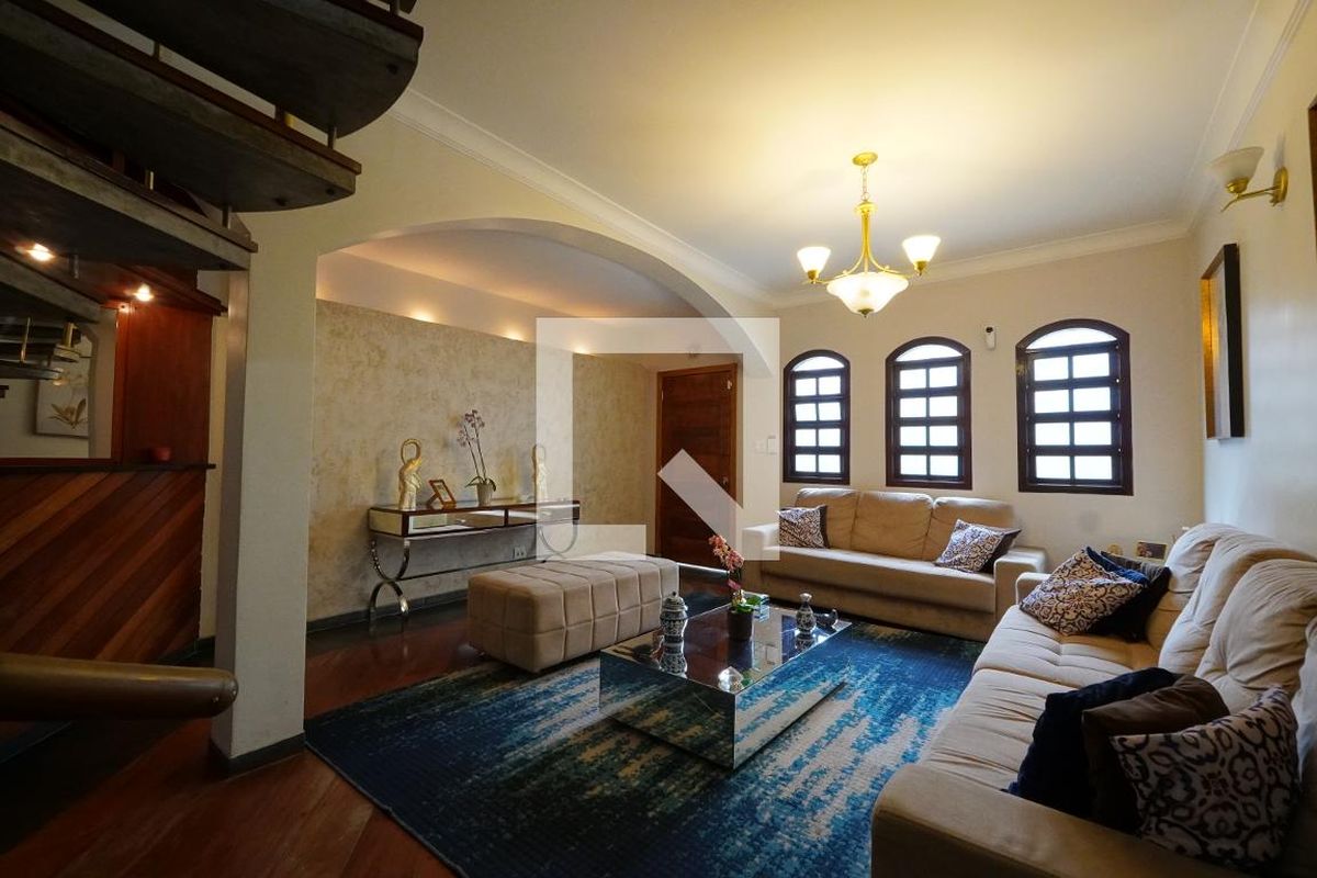Casa, 3 quartos, 240 m² - Foto 3