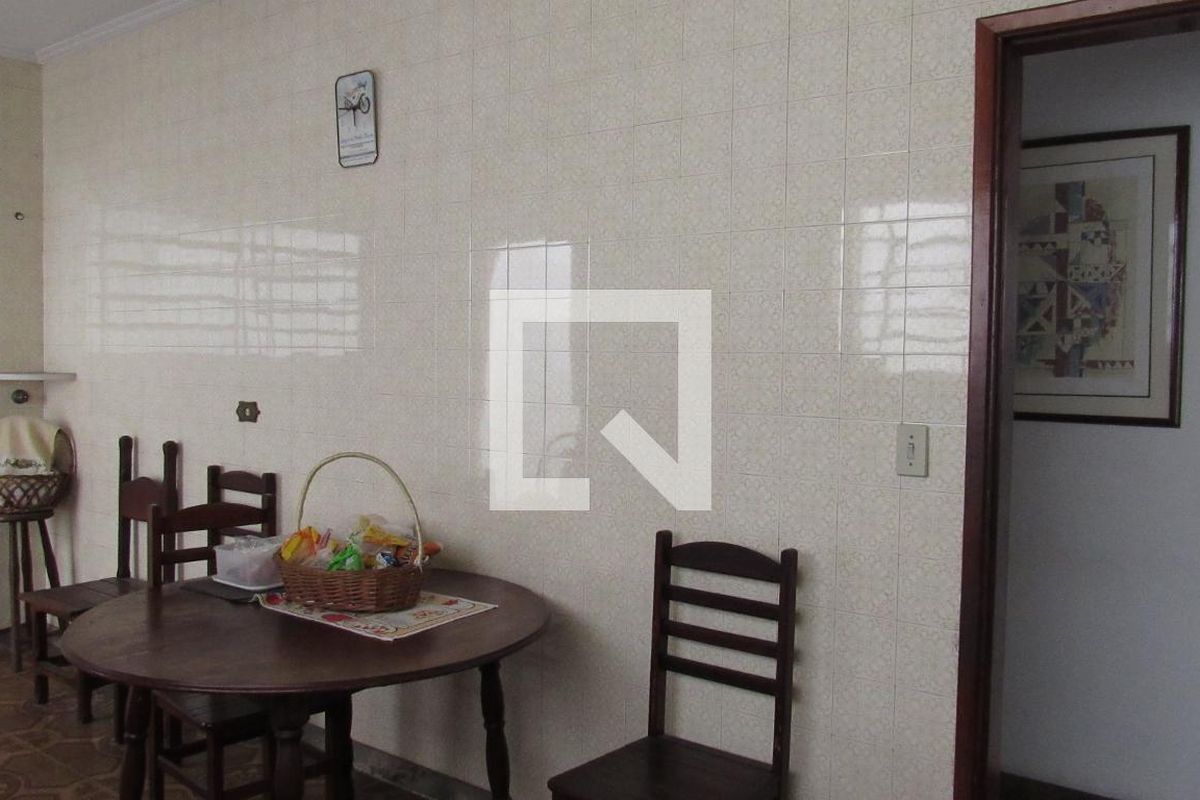 Casa, 4 quartos, 270 m² - Foto 208