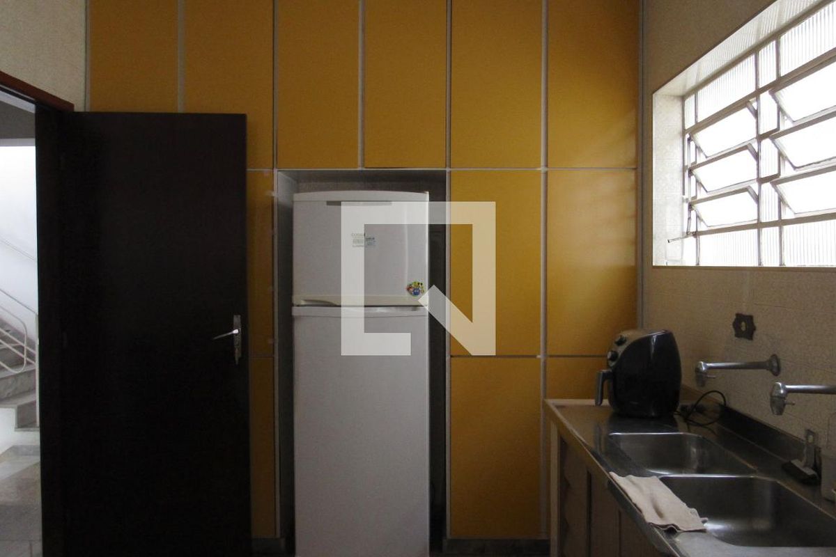 Casa, 4 quartos, 270 m² - Foto 202