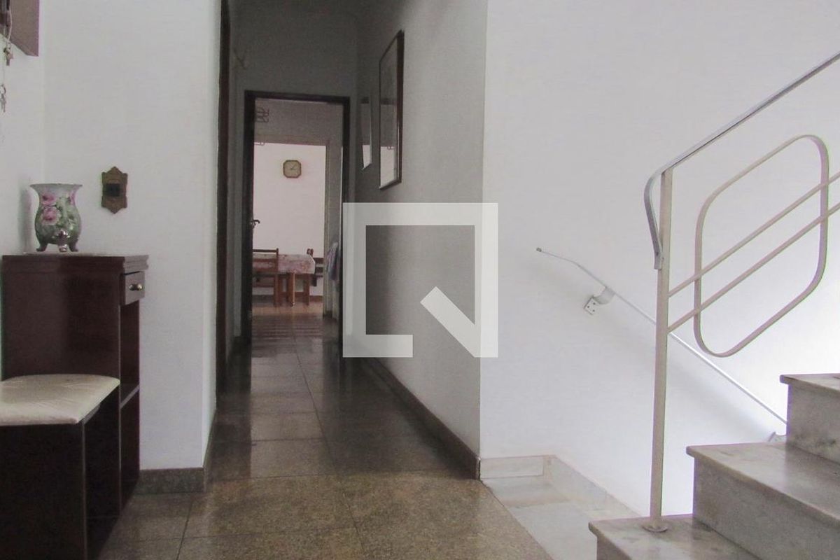Casa, 4 quartos, 270 m² - Foto 18